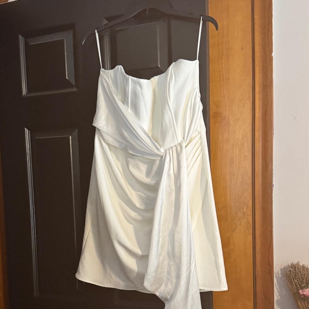 Fashion Nova Strapless White Dress